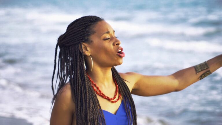 [音樂] [西班牙語歌曲] [Salsa] Y Me Siento Bien 我感覺很美好_Feeling Good 拉丁靈魂樂版_Cubaneros_西班牙語歌詞翻譯/中文翻譯+西班牙語學習